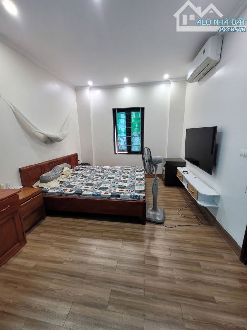 MẶT NGÕ KINH DOANH. THÔNG THIÊN CÁC NGẢ. Ô TÔ TRÁNH. 64 m2 x 4 tầng, mt 4,5 m. Giá tốt. - 2