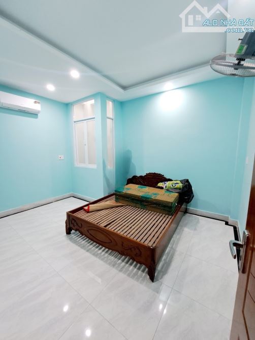 Bán gấp nhà 67m2. 5 tầng. Liên khu 4-5. BHHB. Bình Tân. Chỉ 5.8T - 3