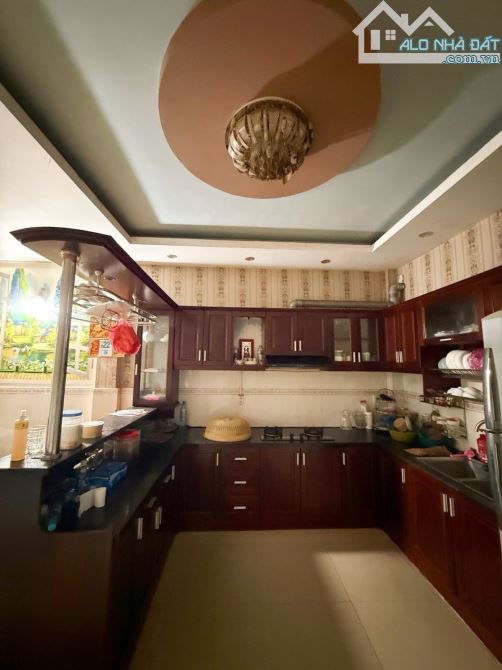 Bán nhà cạnh chung cư Phúc Yên.68m2. 3 tầng Phan Huy Ích. P15. Bình Tân. Chỉ 7.4T - 3