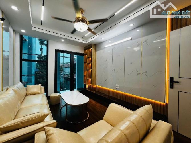Bán nhà Đông Mỹ, Thanh Trì 48m2 x 5 tầng, gara đường thông ô tô - 3