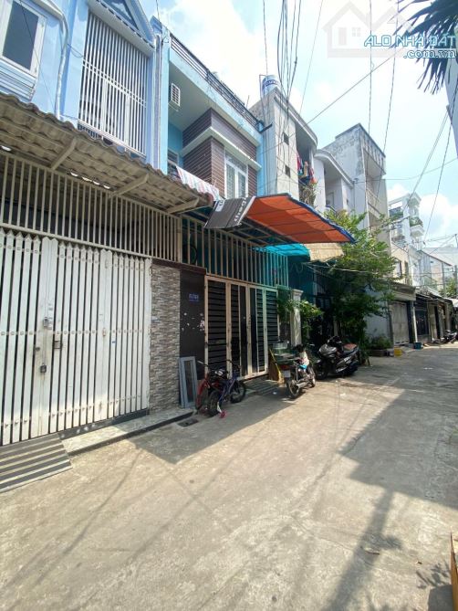 Bán nhà Tân Bình Giá 5.95 Tỷ ngay Nguyễn Sỹ Sách, Phường 15, hẻm 6m - 3