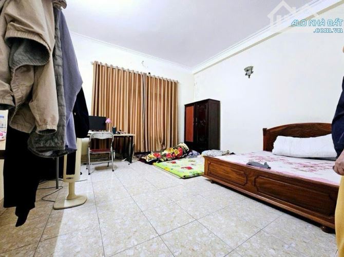 Bán Nhà Trần Thái Tông Cầu Giấy 42m 5 tầng 10.5 tỷ 7 phòng - 3