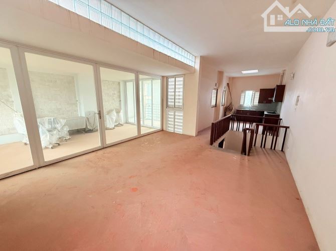 CẦN BÁN GẤP NHÀ RIÊNG VIEW HỒ QUẢNG BÁ QUẢNG AN TÂY HỒ 110M MT 8M  HƠN 21 TỶ TL MẠNH - 3