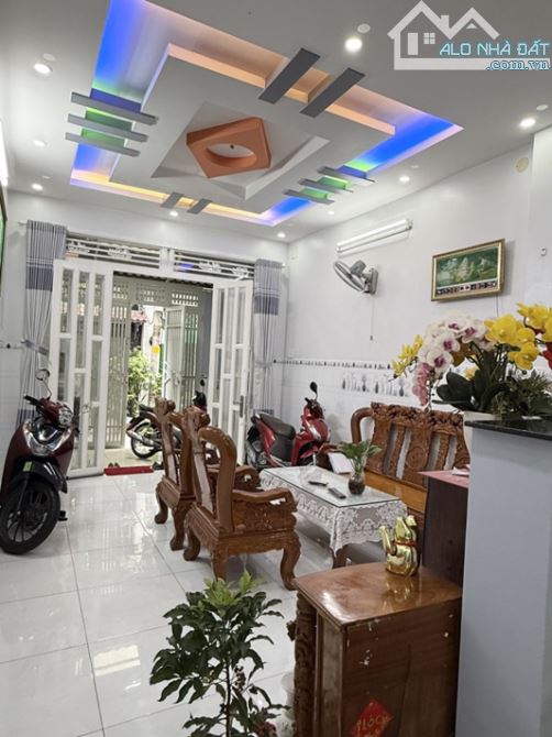 HẺM Ô TÔ THÔNG, ÂU DƯƠNG LÂN, F3, Q8, 4 TẦNG ĐÚC, 60.0M2, 9.5 TỶ. - 3