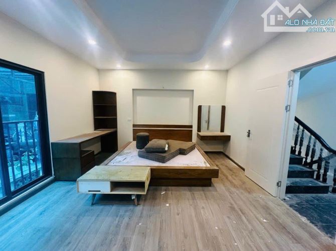 NHÀ ĐẸP QUAN NHÂN - LÔ GÓC 2 THOÁNG DT 31m2 5 tầng mặt tiền 5.2m Giá 7.3 tỷ - 3