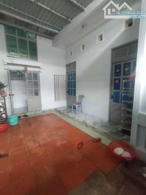 Bán Nhà Cấp 3 Trung Tâm Lagi 99m2 Giá Cực Rẻ Tiện Ích Xung Quanh - 4