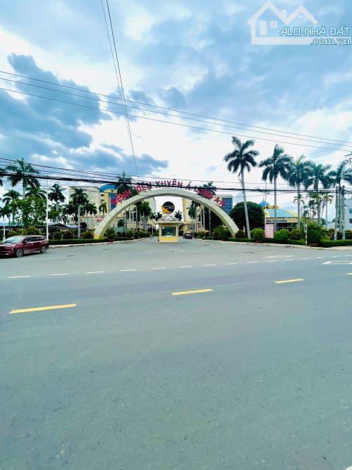 Hỗ trợ trả góp lô đất 160,6m2 (6 tháng) 0% lãi suất - đất cao ráo - Full thổ - sổ sạch mới - 4