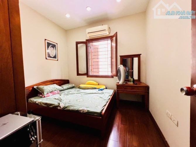 Cho thuê nhà riêng ngõ 121 Kim Ngưu Hai Bà Trưng 50k2 - 4