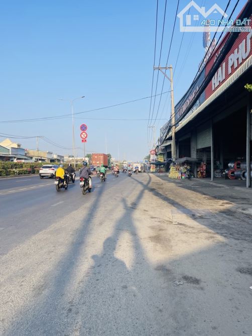 Bán sân vườn đường quốc lộ 1a phường An Phú Đông Quận 12 - 4