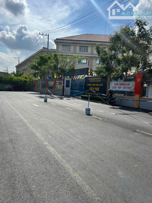 MẶT TIỀN KINH DOANH, DT 87M², NGAY CỔNG TRƯỜNG THCS HIỆP PHÚ, TÂN LẬP 2 - 4