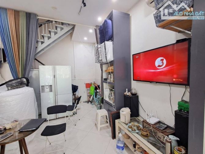 NHÀ MẶT PHỐ SÁT HỒ 28 TỶ 45m 4 TẦNG MT 4m VỈA HÈ Ô TÔ TRÁNH KINH DOANH LẠC LONG QUÂN TÂYHO