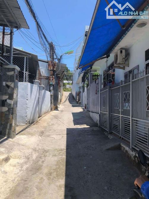 Đất hẻm oto đường Nguyễn Xiển ,cách biển chỉ 2,5km - 4