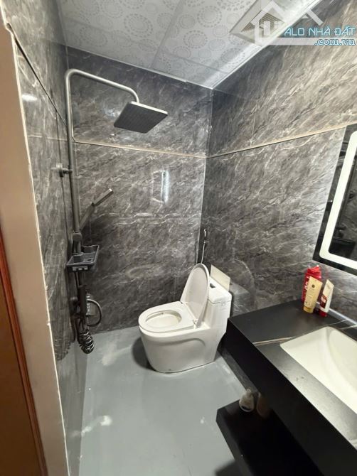 Căn Hộ Sổ Hồng Tại Hoàng Quân,Phường Vĩnh Hoà. cách biển Nha Trang Giá Chỉ 1,8 Tỷ - 5