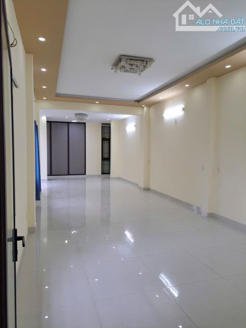 🔥🔥🔥Bán Gấp Nhà 3 Tầng Mặt Tiền Điện Biên Phủ, Vị Trí Kinh Doanh Đắc Địa Đà Nẵng Giá 19T - 5