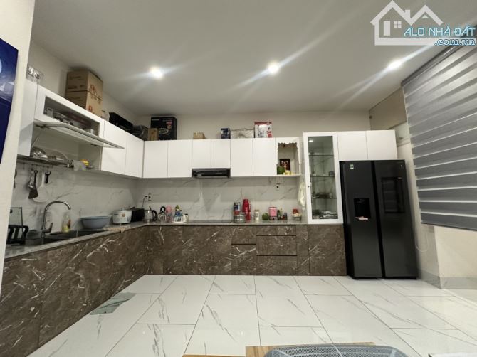 Định cư cần bán BIỆT THỰ, 6.75m x 14.6m, 4 tầng, 5pn, tặng toàn bộ nội thất, giá 7.8 tỷ TL - 5