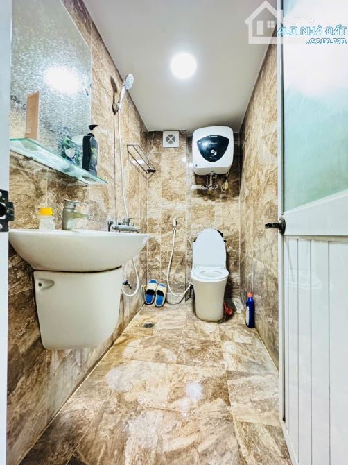 BÁN NHÀ HAI BÀ TRƯNG GẦN ĐƯỜNG MINH KHAI, 4 TẦNG x 40M2, NỘI THẤT ĐẸP, GẦN MẶT NGÕ THÔNG. - 5