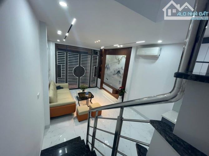 BÁN NHÀ NGÕ 345 KHƯƠNG TRUNG 30m2 3 TẦNG MT 3.5m CHỈ 3.5 TỶ CÁCH NGÕ OTO 10m - 5
