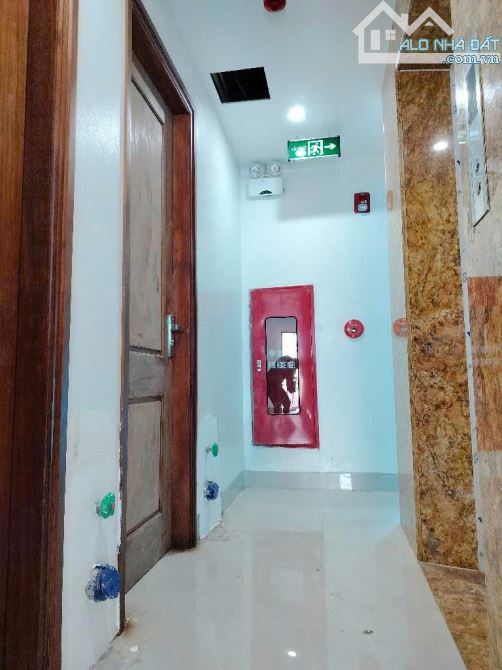 VĂN TRÌ CCMN 7 tầng 18 Phòng khép kín Thang máy FULL nội thất GPXD, PCCC đầy đủ 73m MT6,5m - 6