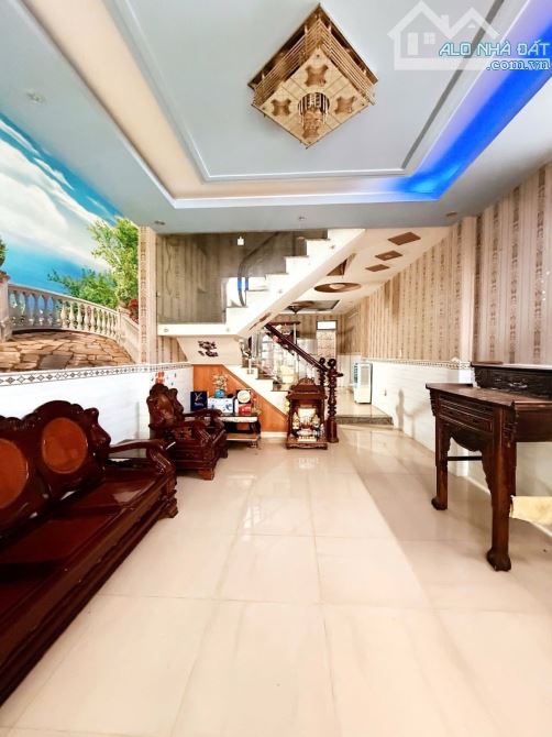 Bán nhà cạnh chung cư Phúc Yên.68m2. 3 tầng Phan Huy Ích. P15. Bình Tân. Chỉ 7.4T - 6
