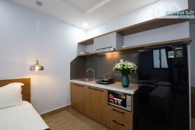 Toà nhà CHDV đường Lê Thị Hồng Gấm -  hầm 6 tầng thang máy - HDT 150 triệu/tháng - 38 tỷ - 6