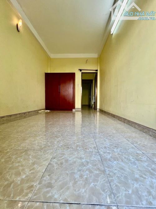 BÁN NHÀ DTSD 72M2 NGUYỄN HỮU HÀO P.6 Q.4 HƠN 3TY - 6