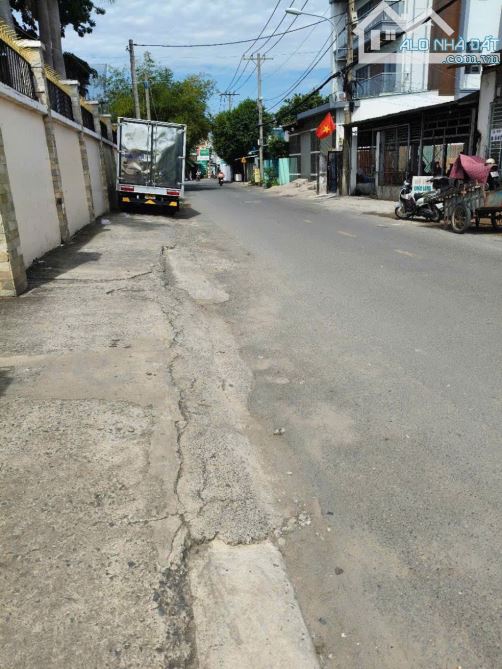 NGỘP BANK Nhà Kho Mặt tiền đường VÕ THỊ HỒI, x XTĐ, H. Hóc Môn, dt 3.972,7m2💰 61,5Tỷ - 6