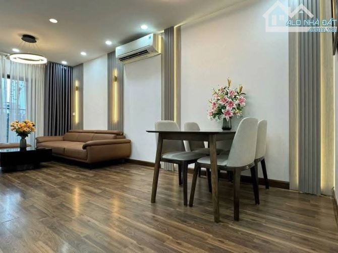 BIỆT THỰ VIP TRUNG TÂM CẦU GIẤY- LÔ GÓC - 3 MẶT THOÁNG -KINH DOANH KINH DOANH ĐỈNH - 8