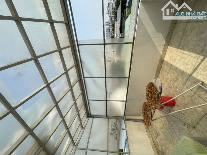 Nhà 3 tầng đường LÊ VĂN KHƯƠNG, phường HIỆP THÀNH, Q12, dt 140m2 (10mx14m), Hẻm 5m.7,2Tỷ - 9
