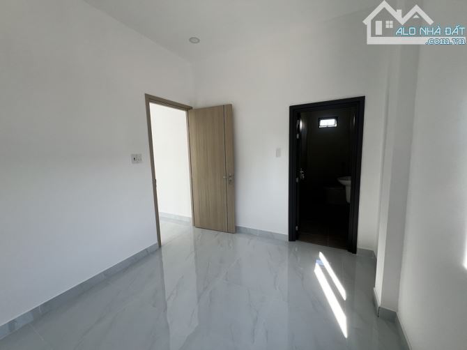 BÁN NHÀ TÂN PHÚ Q7 - HTP - 72M2 - 2 TẦNG 3PN  - NHỈNH 5 TỶ - 9