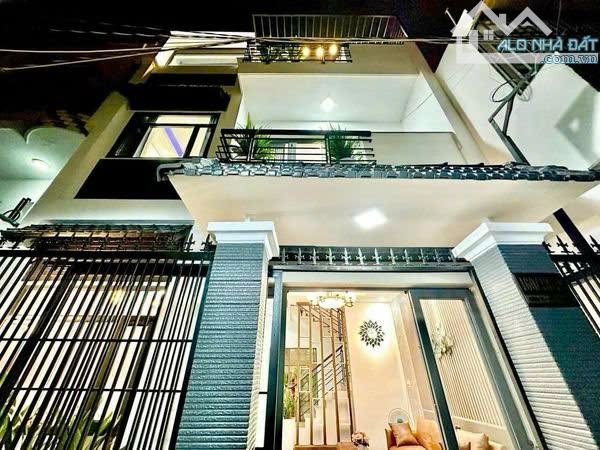 DUY NHẤT 1 CĂN! Nhà Đẹp Nguyễn Đình Chiểu, Q3 – Chỉ 3Tỷ450 – 60.7m² – 1T1L có st –SHR