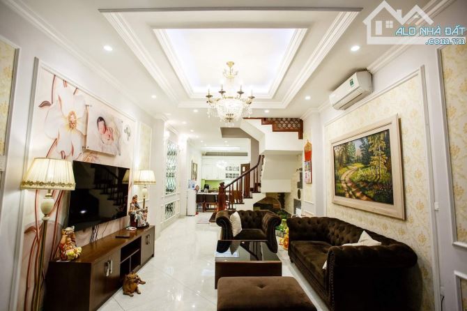 NHÀ BIÊN GIANG ÔTÔ ĐỖ CỬA GẦN ĐƯỜNG 6 NHỈNH 3TỶ
