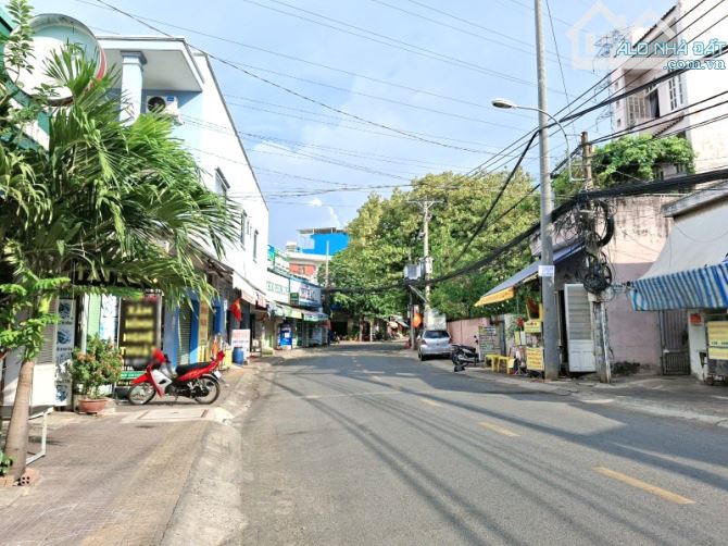 Bán Nhà Mặt Tiền KD Đỉnh Đường 10m 120m2 Trương Văn Thành Hiệp Phú Thủ Đức Chỉ 11 tỷ