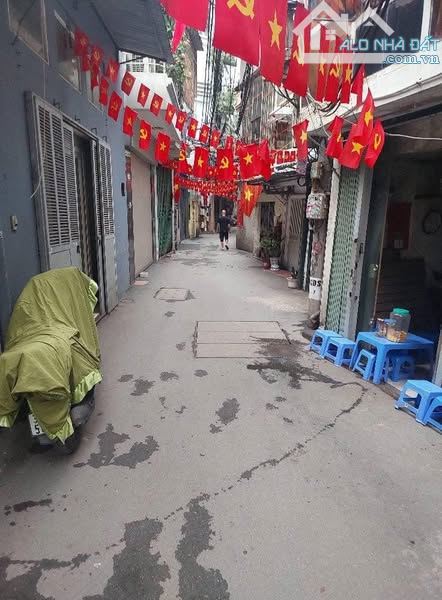 BÁN NHÀ THỊNH QUANG- ĐỐNG ĐA- KẾT HỢP VỪA Ở VỪA KINH DOANH- KHU TRUNG TÂM- DI CHUYỂN GẦN
