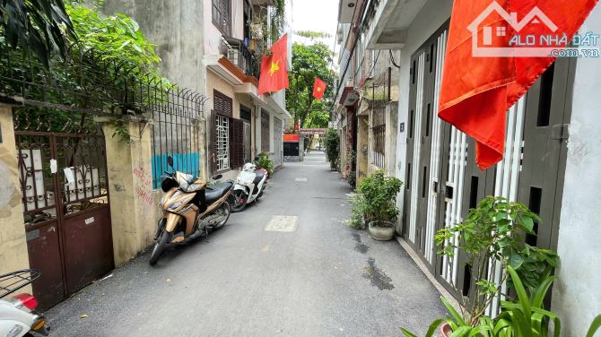 Bán nhà đẹp Vũ Tông Phan – Hạ Đình, 55m², 6 tầng, thang máy – Giá 14.8 tỷ