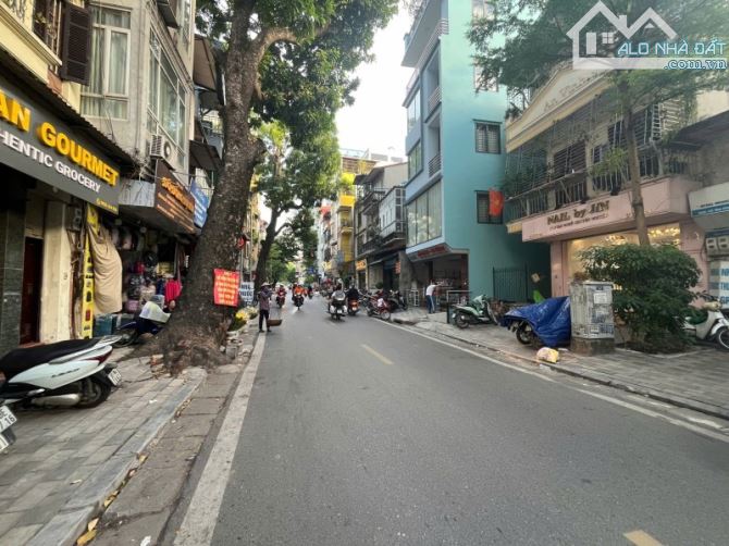 MẶT PHỐ YÊN PHỤ - HỒ TÂY – TÂY HỒ - 75 M2 – 4 TẦNG – MẶT TIỀN 4 M -GIÁ 31.8 TỶ.