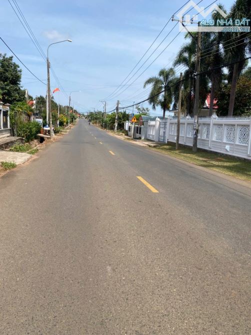 Mặt tiển chính Suối Nghệ - Nghệ Thành 555m2 cắt lỗ