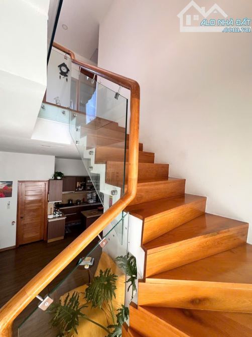 Bán căn biệt thự sân vườn Phường 2 Đà Lạt 🏡185m- ngay trung tâm tp 💸17 tỷ