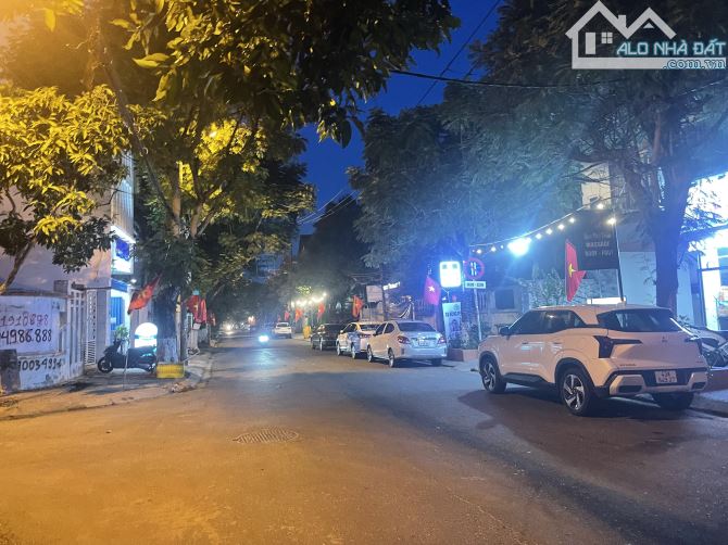Bán Nhà 5 Tầng, Trần Văn Dư, Cạnh Chợ Bắc Mỹ An, 100m2 chỉ 10.x Tỷ