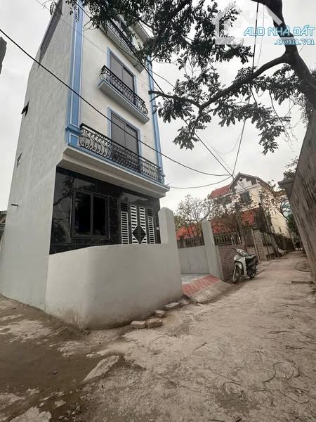 BÁN NHÀ CAO VIÊN THANH OAI, DIỆN TÍCH 40M, 4 TẦNG MỚI ĐẸP , TIỀM NĂNG TĂNG GIÁ CAO