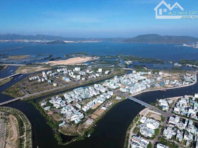 Giá mềm - nhà mặt tiền Hà Thanh 2, Quy Nhơn. 80m2 ngang 4m. Giá chỉ 4.1x tỷ