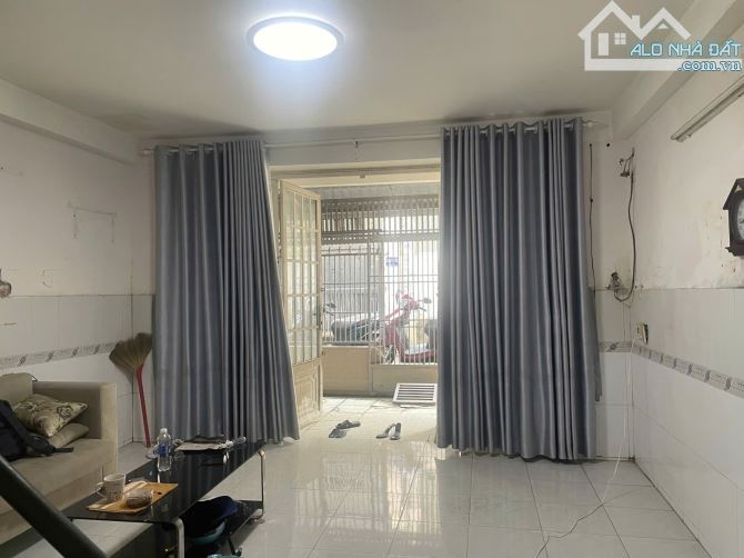 HÀNG XÓM VẠN PHÚC CITY – 58M² – 2 TẦNG – HOÀN CÔNG ĐẦY ĐỦ – GIÁ CHỈ 3.8 TỶ