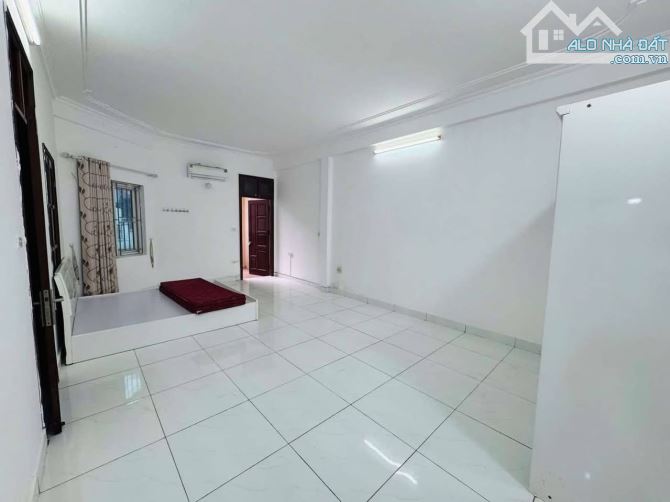 Cho thuê nhà kdt Xa La,Hà Đông 50m2 x 4 tầng