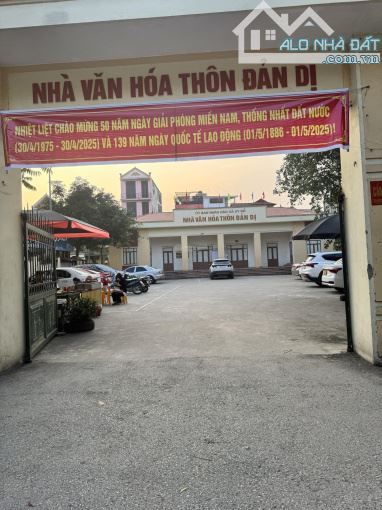 ♥️♥️ BÁN NHÀ 3 TẦNG MỚI XÂY – Ô TÔ ĐỖ CỬA – TRUNG TÂM PHỐ ĐẢN DỊ, ĐÔNG ANH Nhà đẹp – ở nga