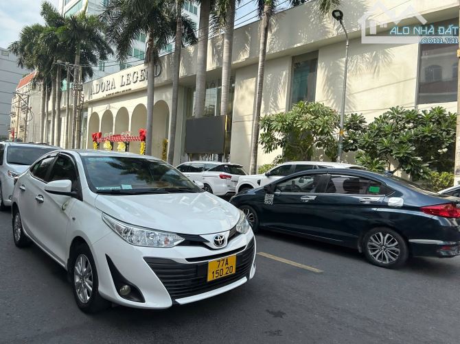 Giảm sốc 500tr - mặt tiền xe tăng khu đệ nhất 5 tầng 105m2 chỉ hơn 9 tỷ xíu(TL chính chủ)