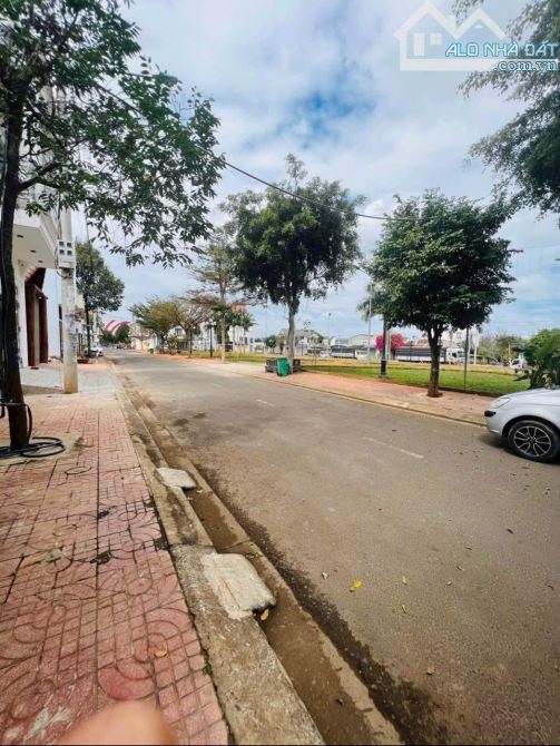 NHÀ KHU ĐẤU GIÁ PHAN BỘI CHÂU - VIEW HOA VIÊN - DT 5x20m - TC 100% - HƯỚNG BẮC.