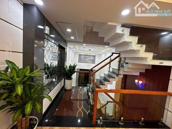 BÁN MTKD BTĐ BÌNH TÂN -NGÃ4.4XÃ -GIÁP TÂN PHÚ -HXT10M -72M²-4*18*5TẦNG BTCT-GIÁ 9.95TỶ TL.