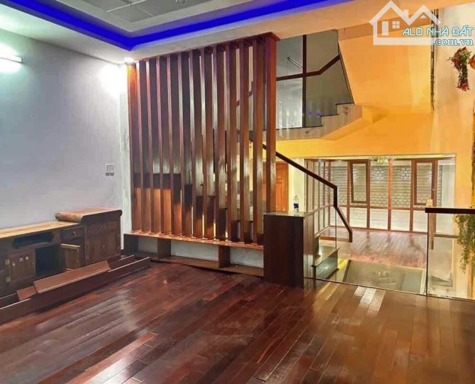 Siêu phẩm nhà phố  4 tầng- Hà Tông Quyền- Cẩm Lệ Đà Nẵng