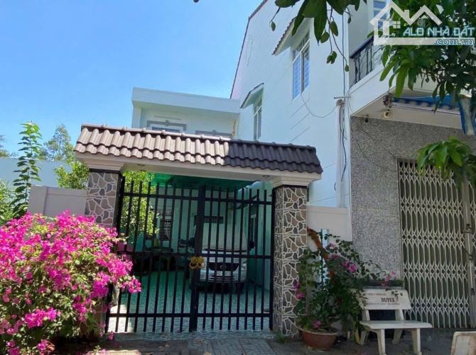 Cặp Nền Có Nhà 1 Trệt 1 Lầu Đường D4 Hồng Loan 6A 10x16 Giá 8,5 Tỷ Cái Răng Cần Thơ