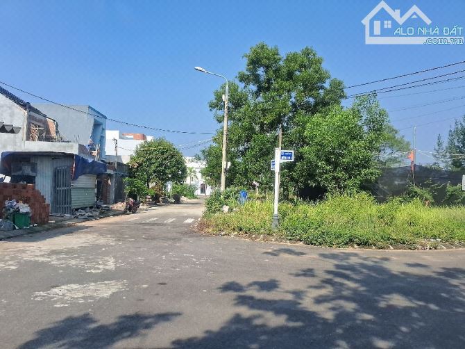 🎉🎉Chào bán Đất , Diện tích: 336m², mặt tiền 32,2m². Lô góc 2 mặt tiền,