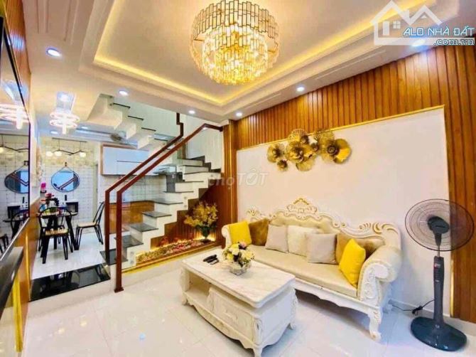 Nhà dưới 70tr/m² tại Q11-SHR-Hẻm 6m Lê Đại Hành -Cực kỳ tiềm năng,cho thuê 16tr goi em
